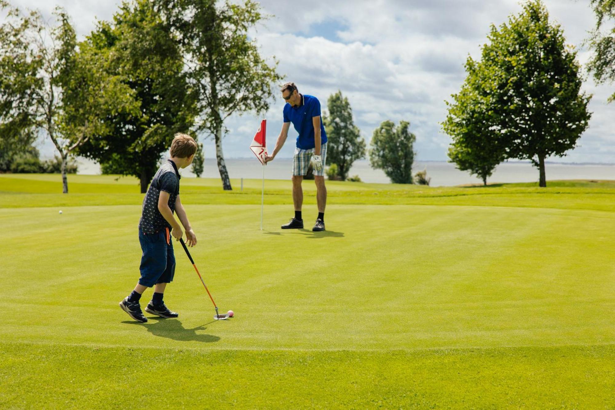 Golf 'N Wave Aktivresort Фемарн Экстерьер фото
